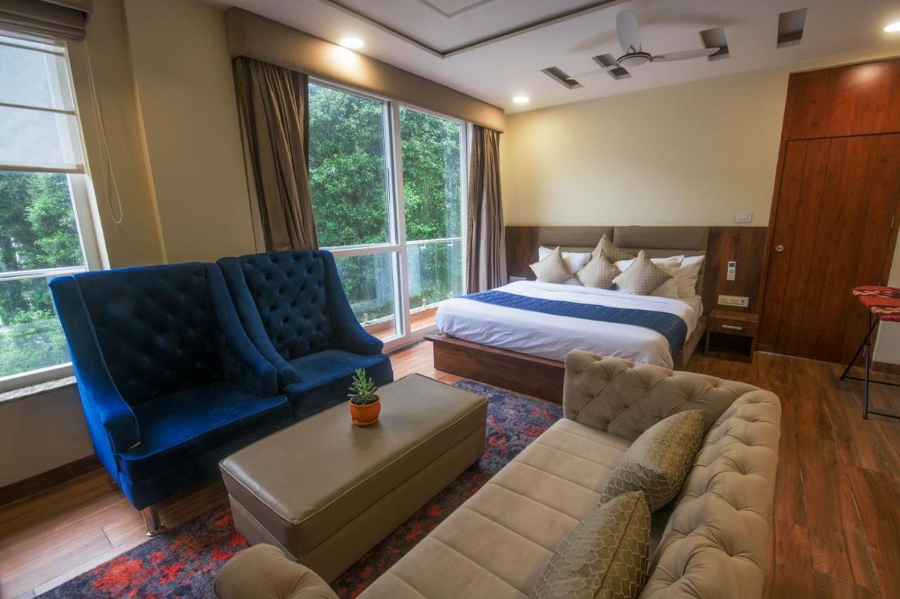Shivaay Morex- A Vegetarian Hotel 达兰萨拉 外观 照片