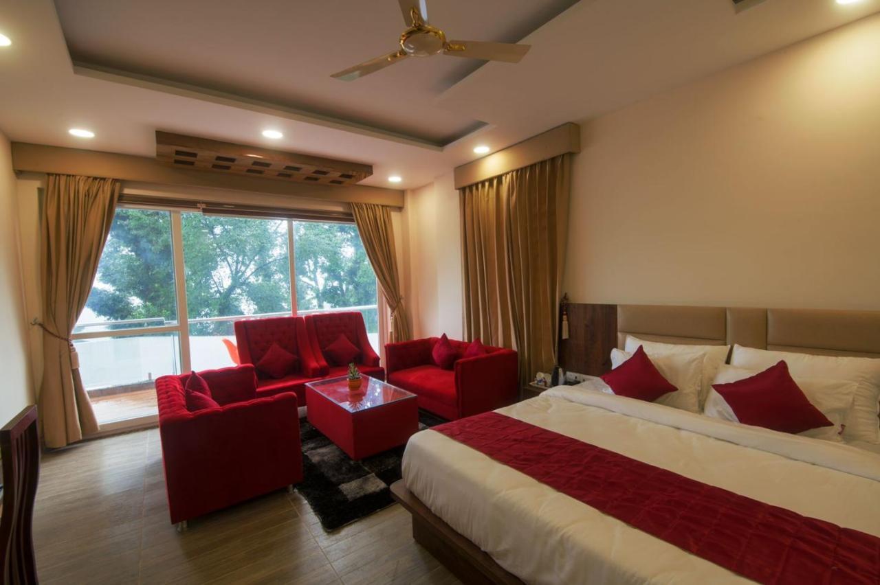Shivaay Morex- A Vegetarian Hotel 达兰萨拉 外观 照片