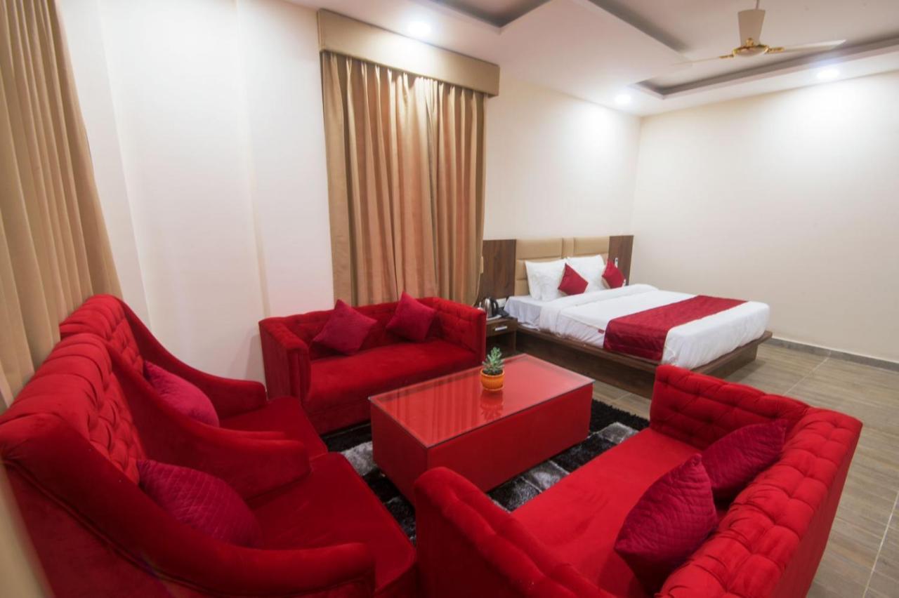 Shivaay Morex- A Vegetarian Hotel 达兰萨拉 外观 照片